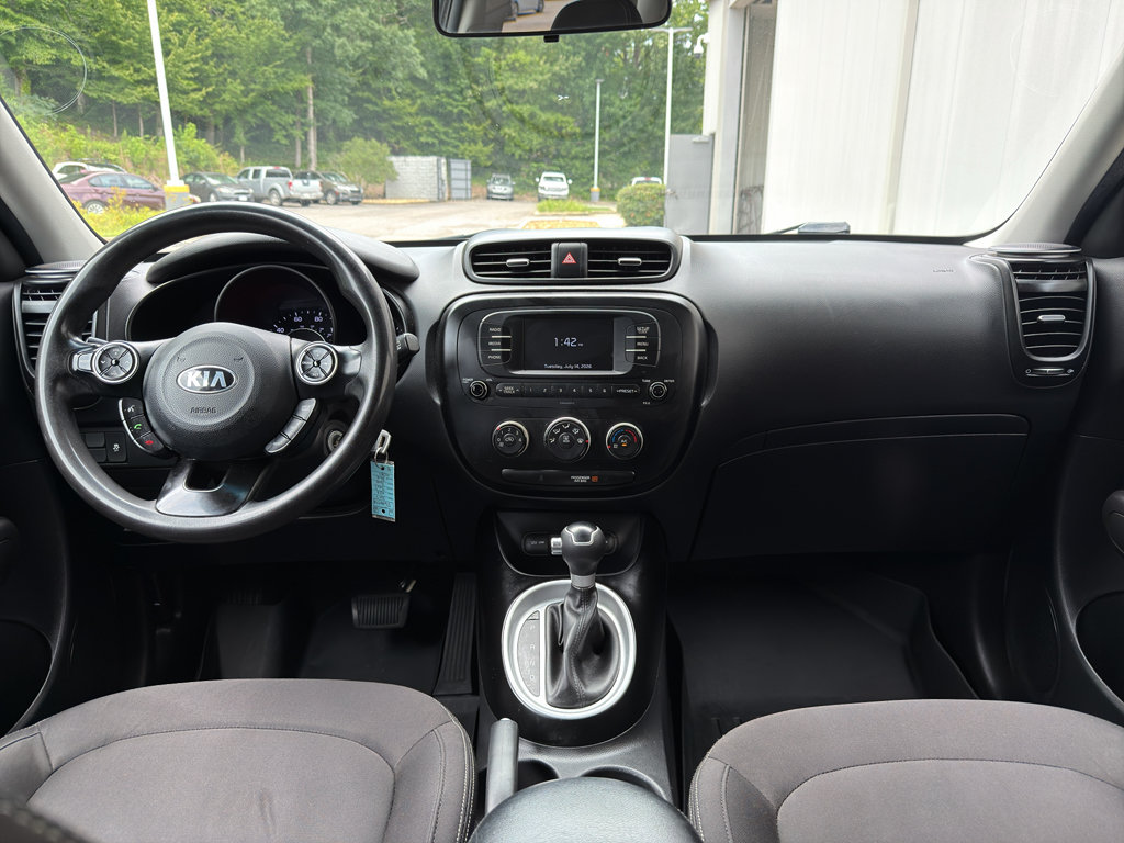 Used 2017 Kia Soul FWD image 22