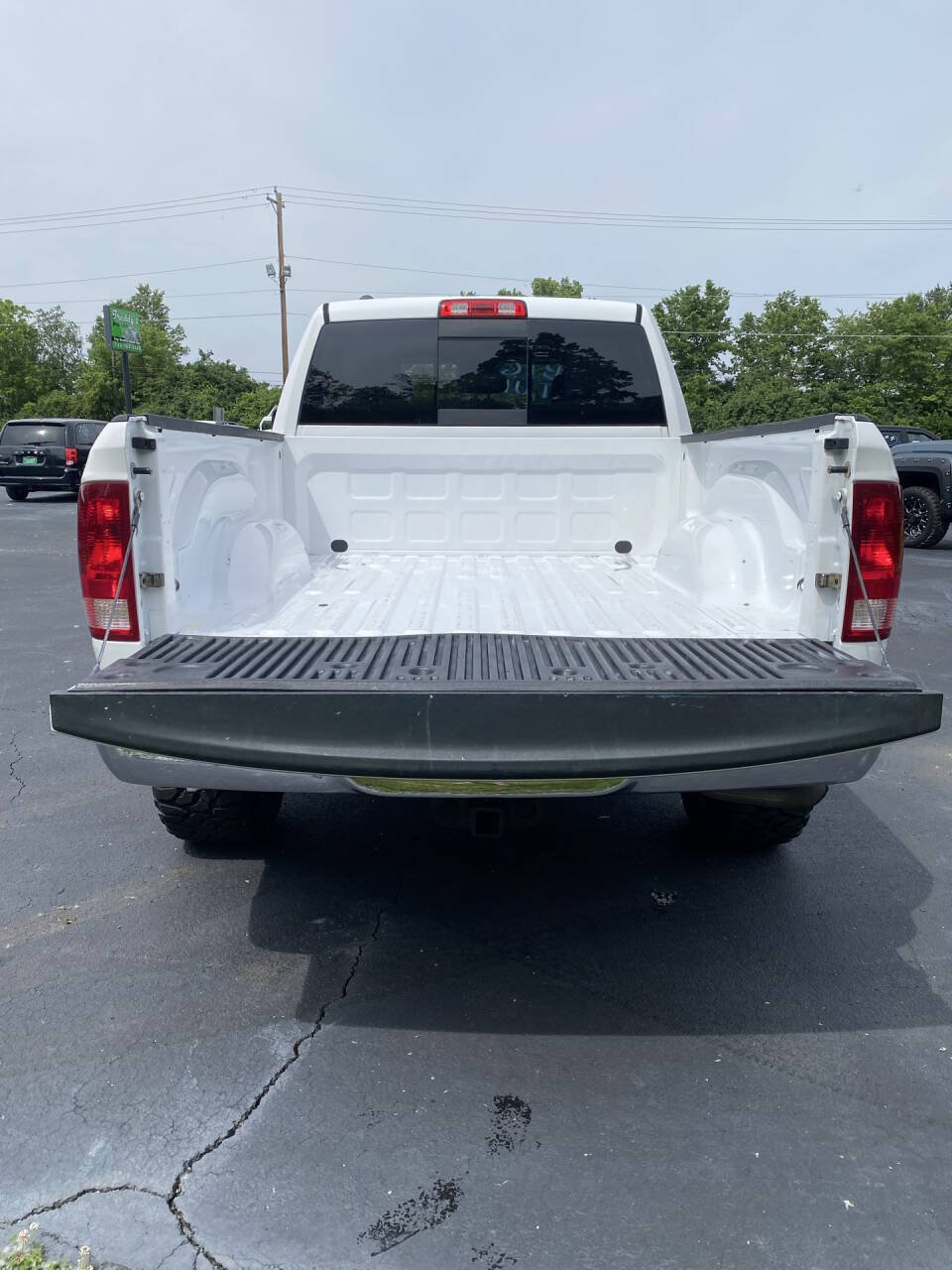 Used 2016 RAM 1500 Classic SLT AWD/4WD image 6