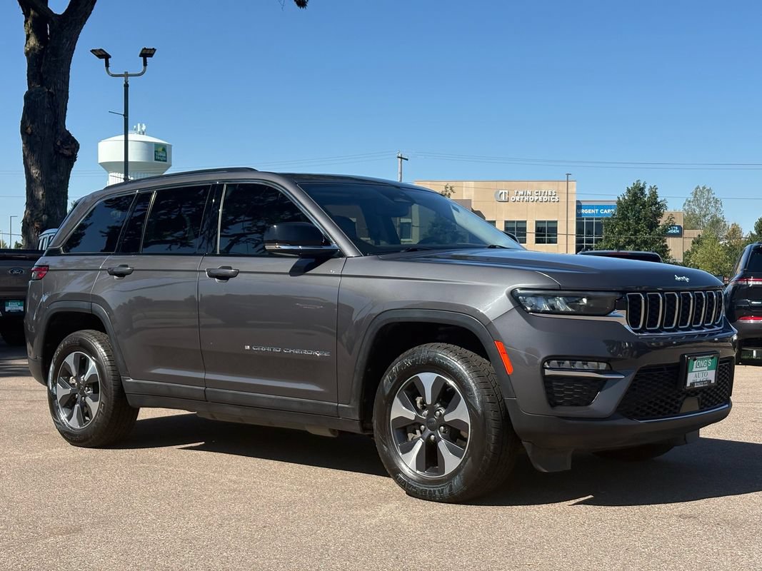 Used 2022 Jeep Grand Cherokee Limited 4xe AWD/4WD image 2