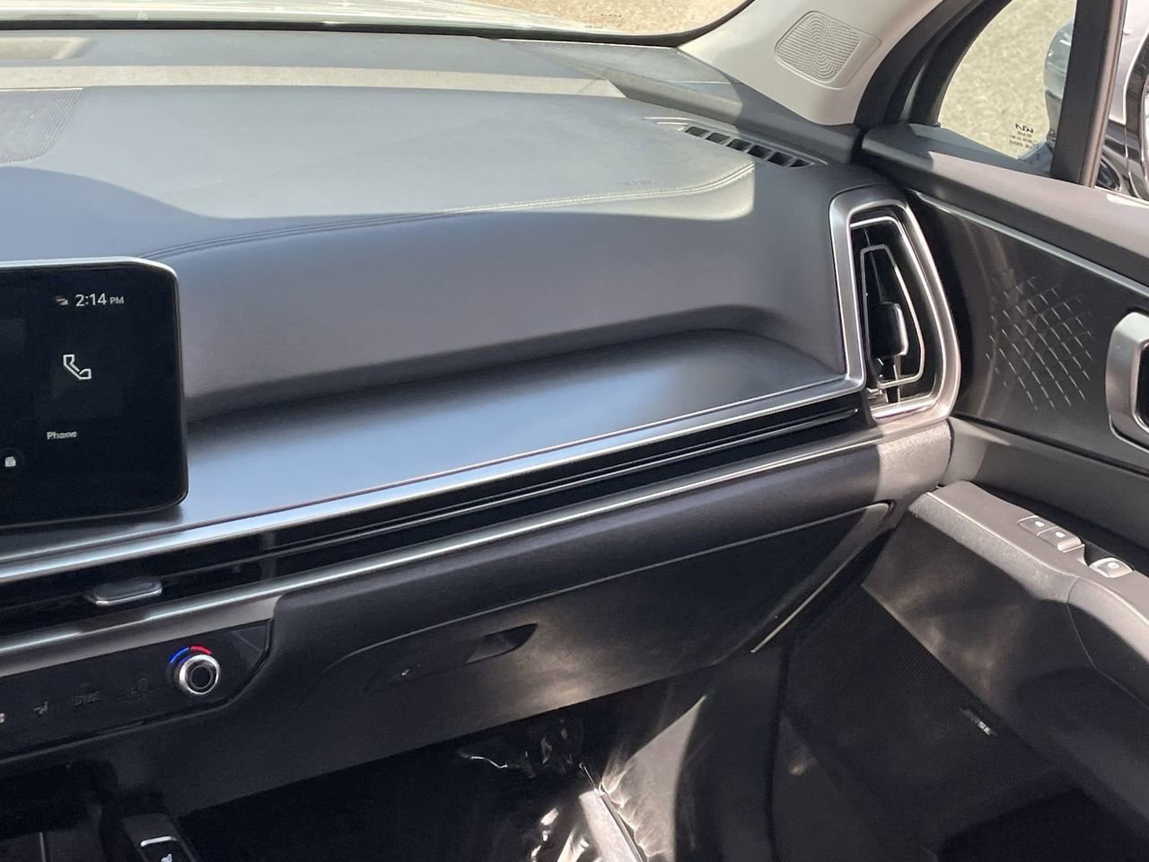 Certified 2026 Kia Sorento EX w/ EX Premium Package image 15