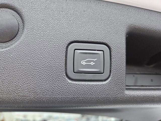 Used 2019 Chevrolet Equinox LT image 15