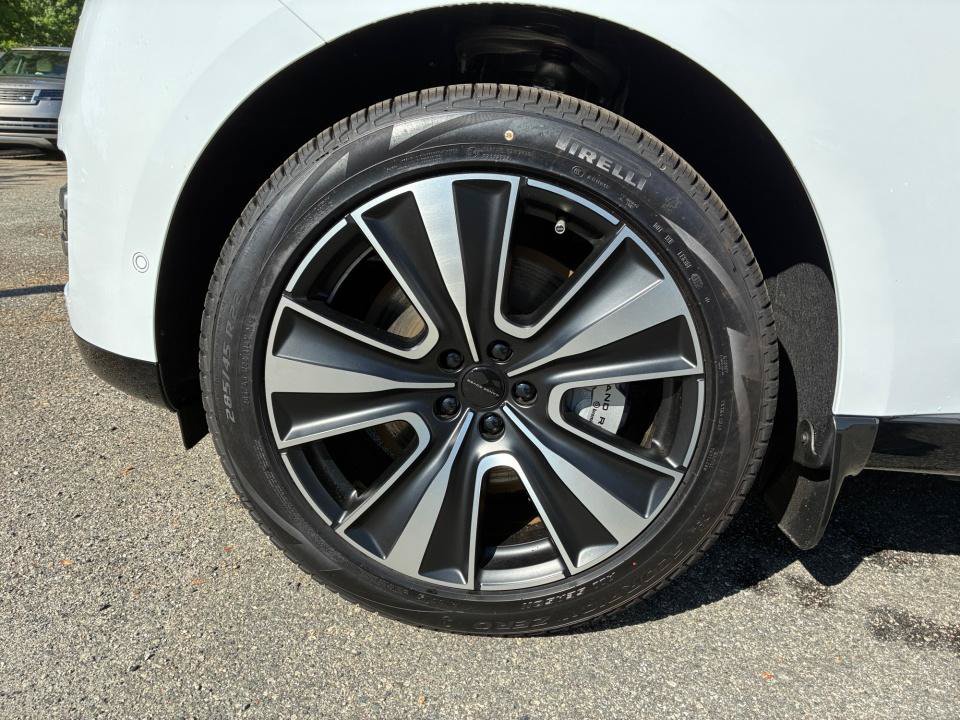 New 2026 Land Rover Range Rover SE AWD/4WD image 27