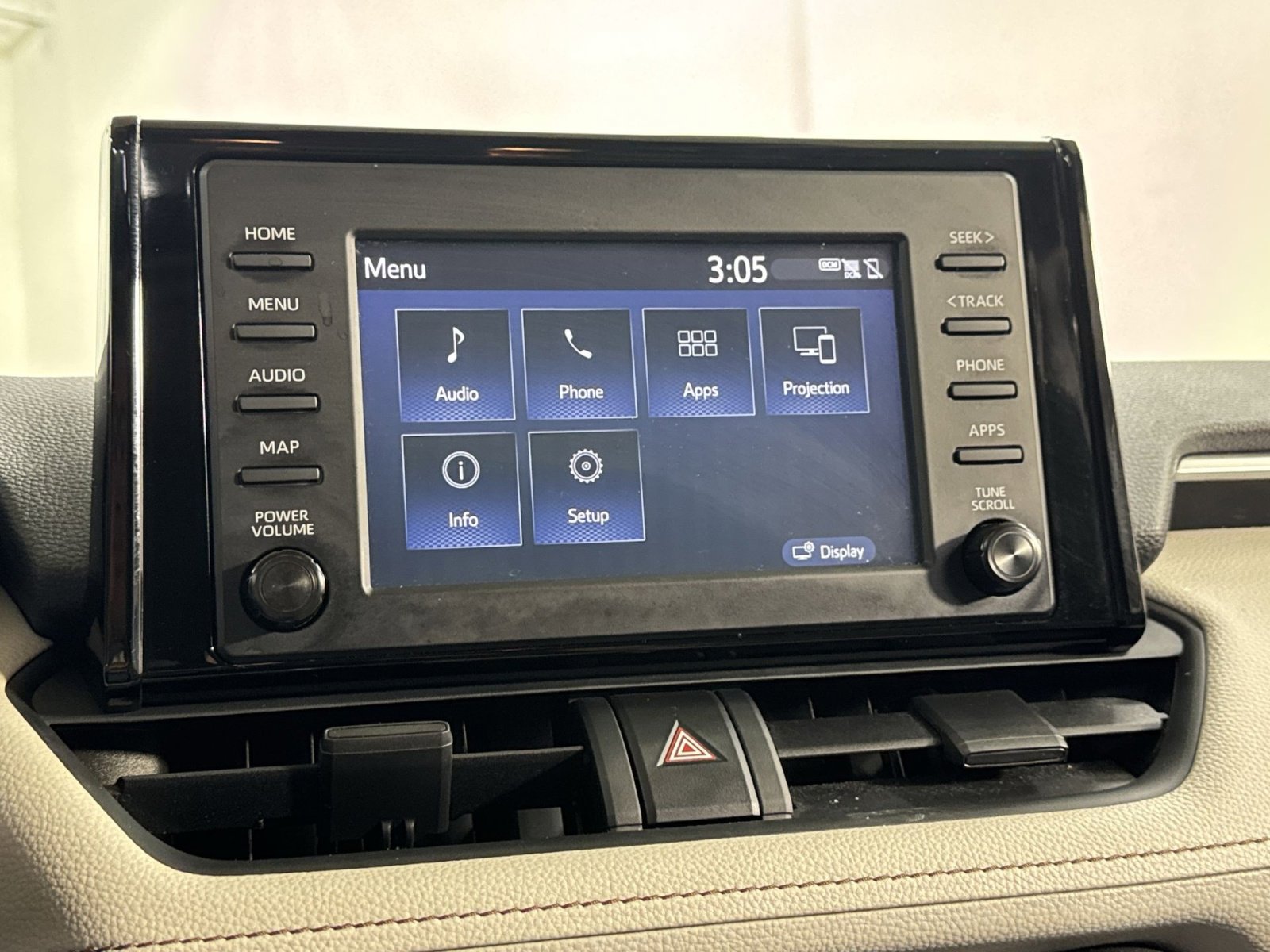 Used 2019 Toyota RAV4 XLE w/ Convenience Package image 22