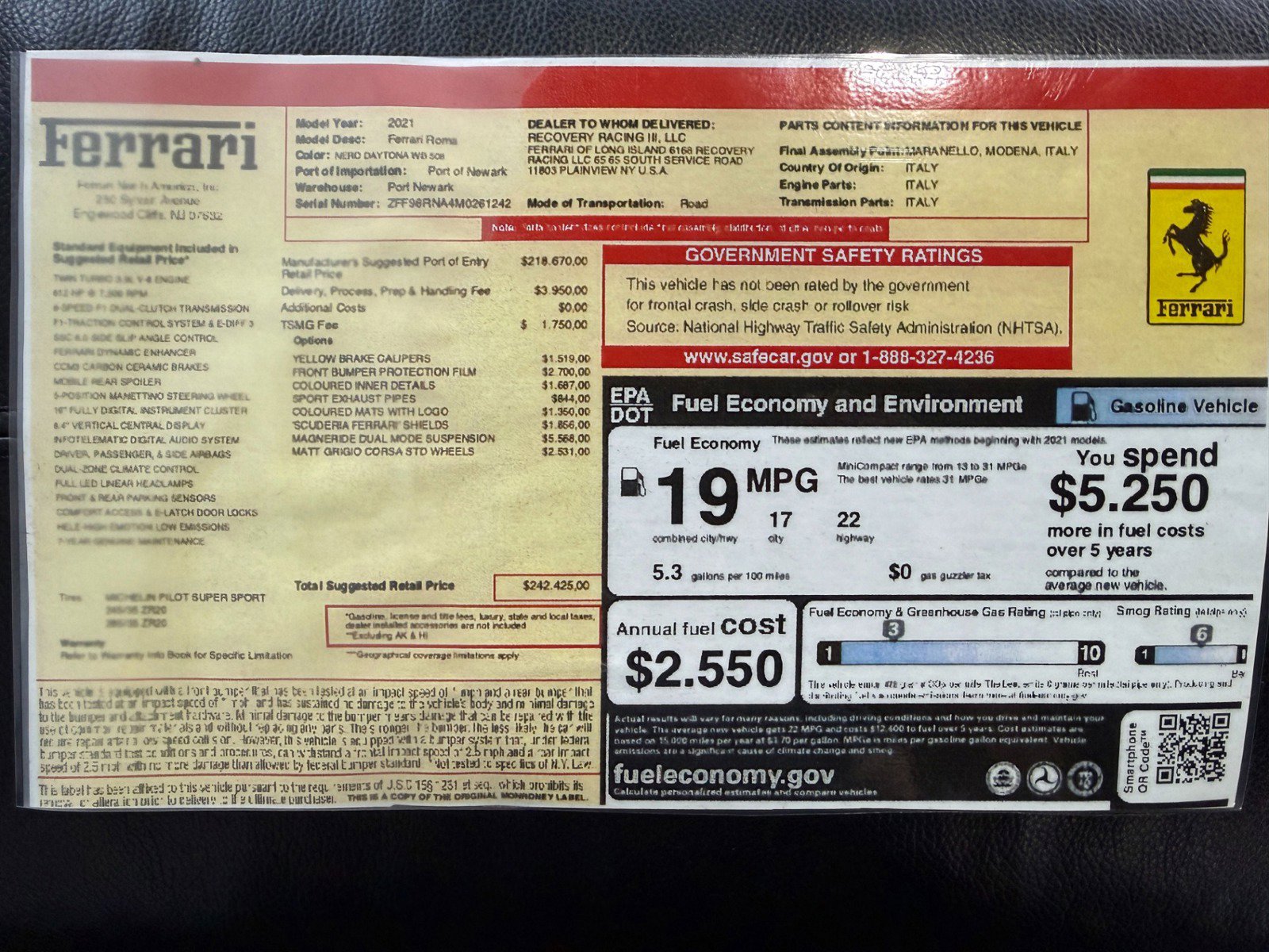 Used 2021 Ferrari Roma RWD image 41