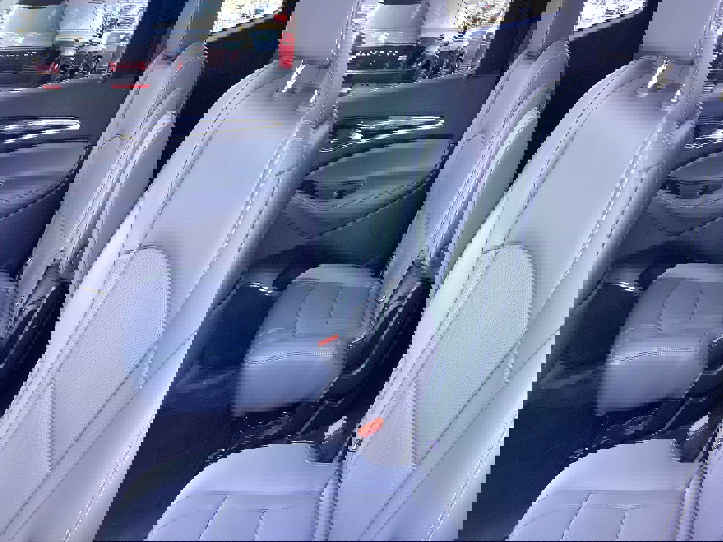 Used 2024 Buick Enclave Essence w/ Experience Buick Package image 13