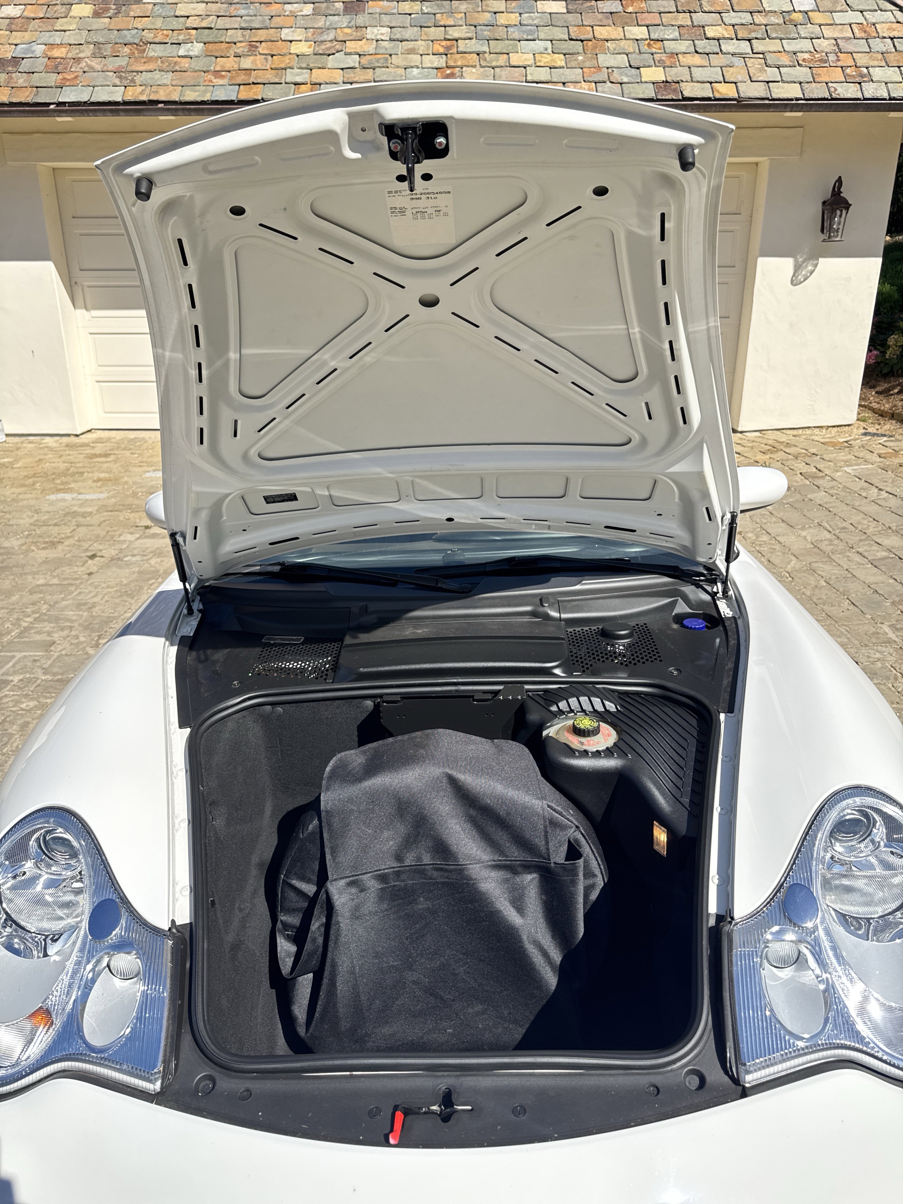 Used 2002 Porsche 911 Cabriolet image 18