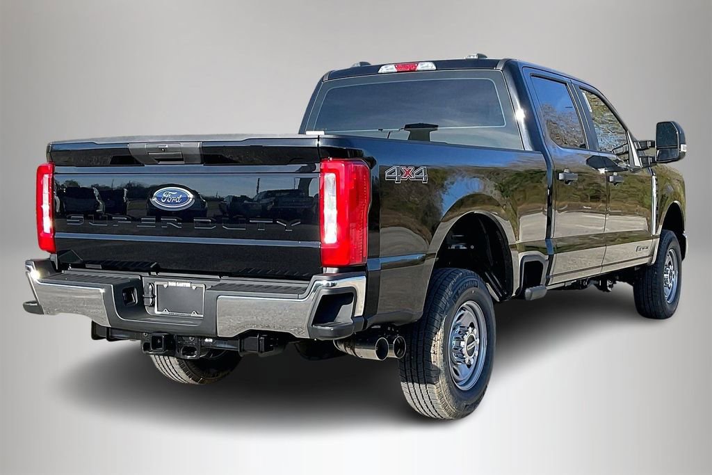 New 2026 Ford F250 XL w/ XL Chrome Package image 21