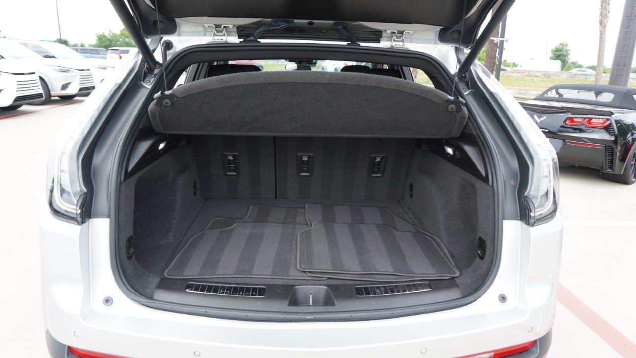 Used 2019 Cadillac XT4 Sport FWD image 33