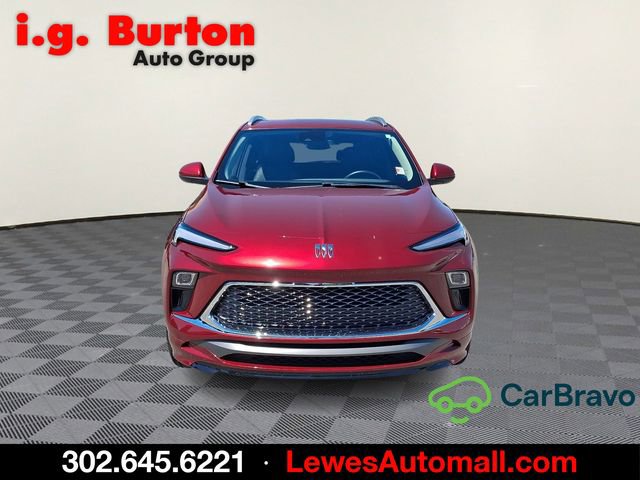 Used 2024 Buick Encore GX Avenir w/ Avenir Convenience Package FWD image 2