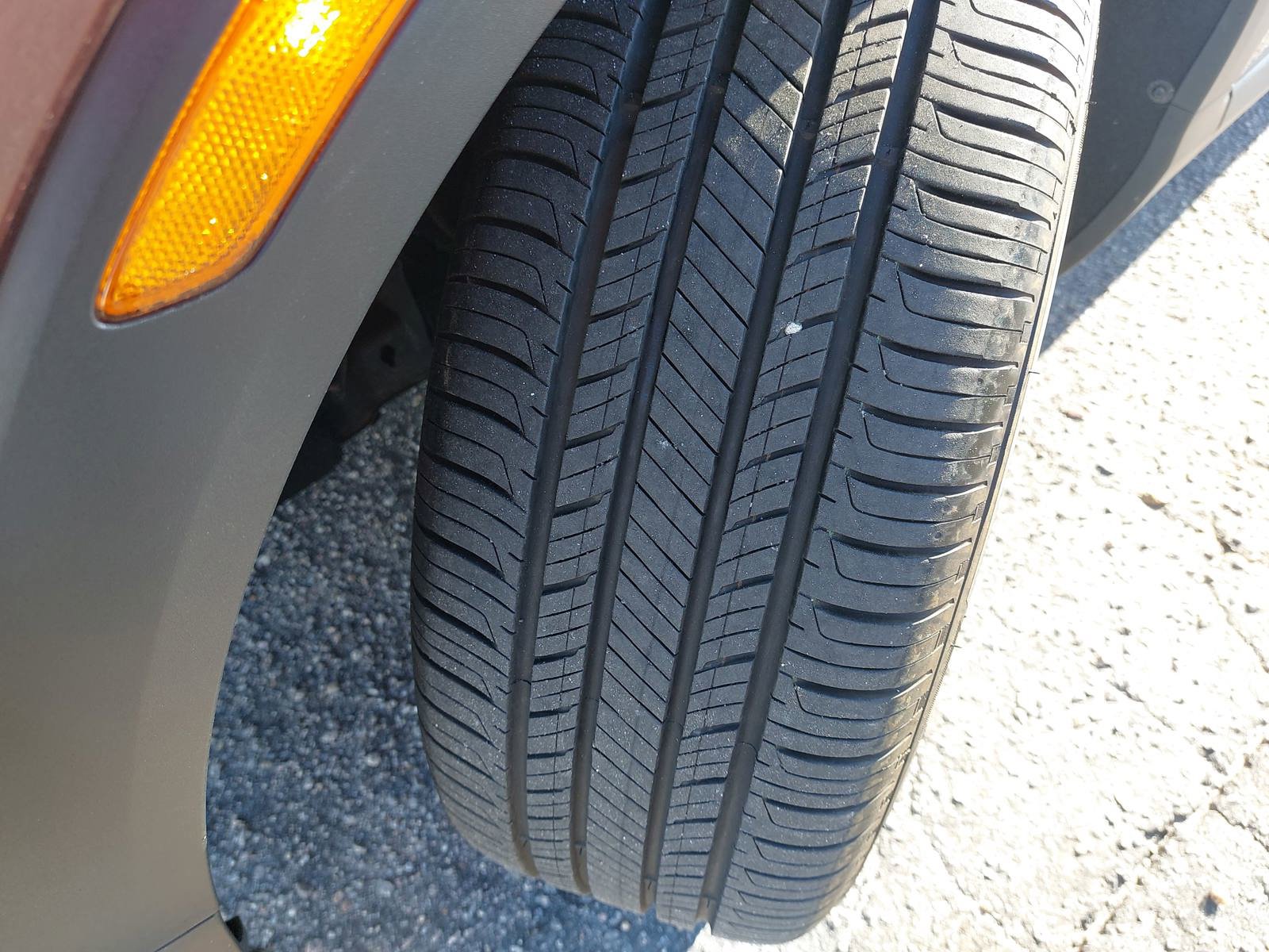 Used 2023 Buick Encore GX Preferred w/ Cold Weather Comfort Package FWD image 34
