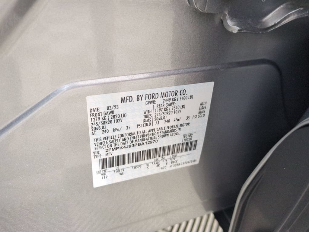 Used 2023 Ford Edge ST-Line AWD/4WD image 32