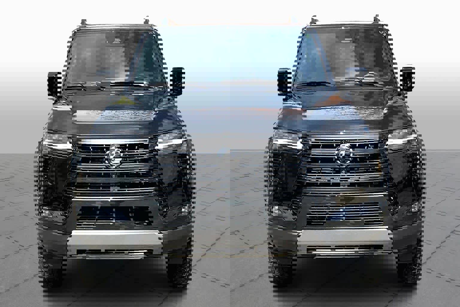 Used 2024 Lexus GX 550 image 4