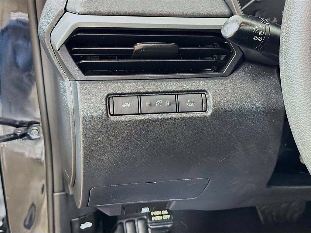 Used 2022 Nissan Altima 2.5 SV FWD image 28