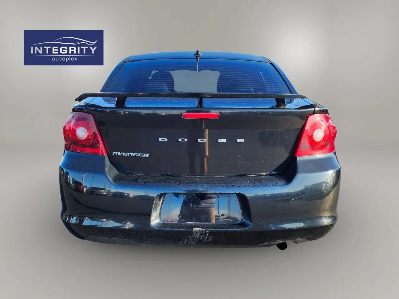 Used 2012 Dodge Avenger SE FWD image 4