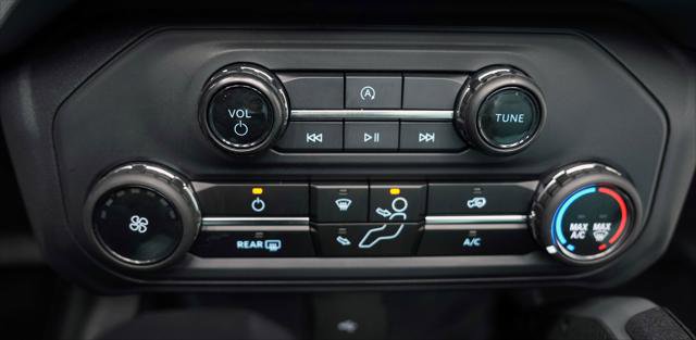 Used 2024 Ford Bronco Big Bend AWD/4WD image 21
