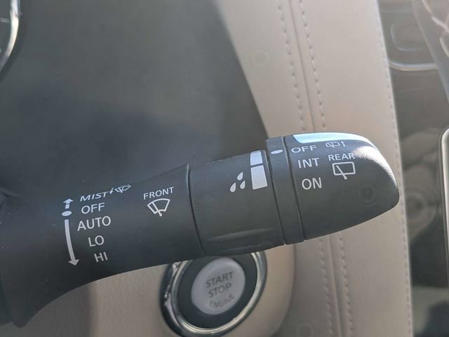 Used 2021 INFINITI QX80 Luxe image 30