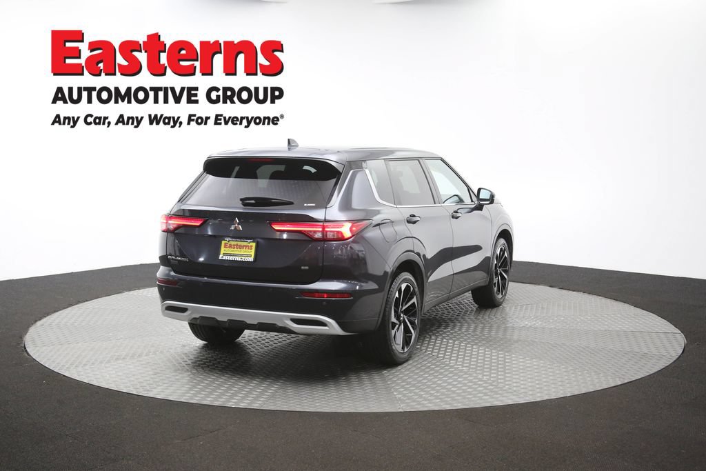 Used 2024 Mitsubishi Outlander SE AWD/4WD image 39