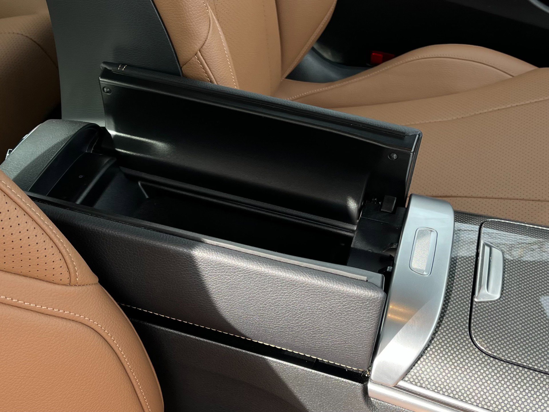 Used 2024 Mercedes-Benz CLE 300 4MATIC Coupe image 59