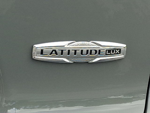 Used 2021 Jeep Cherokee Latitude Lux AWD/4WD image 30