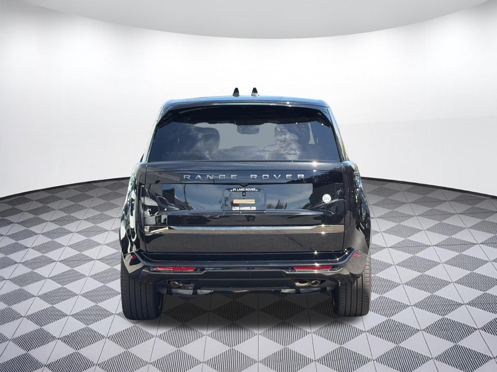 New 2026 Land Rover Range Rover SV AWD/4WD image 10