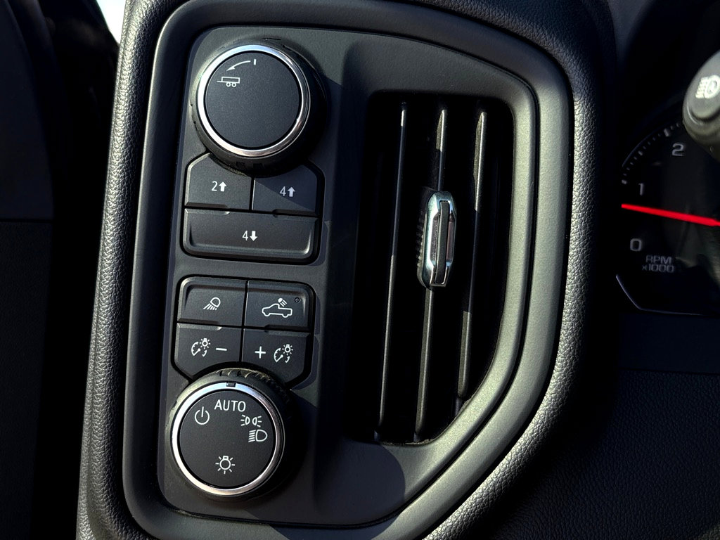 New 2024 Chevrolet Silverado 2500 Custom w/ Custom Value Package image 13