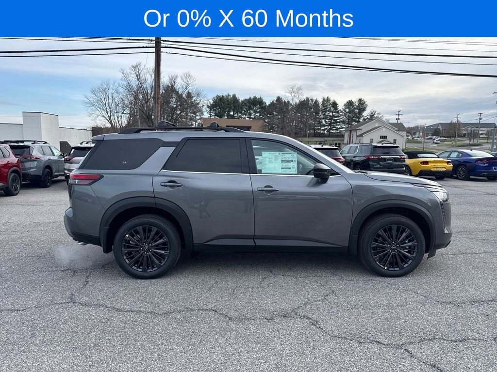 New 2026 Nissan Pathfinder SL w/ SL Premium Package image 6