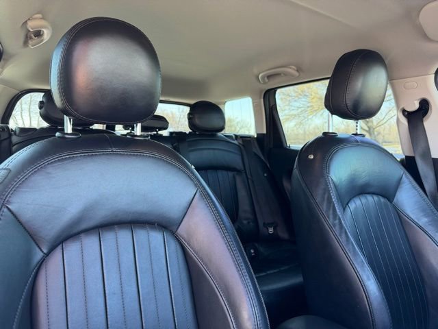 Used 2017 MINI Cooper Clubman S image 11