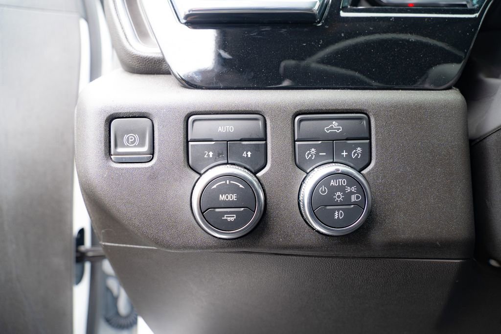 Used 2024 GMC Sierra 1500 Elevation image 17