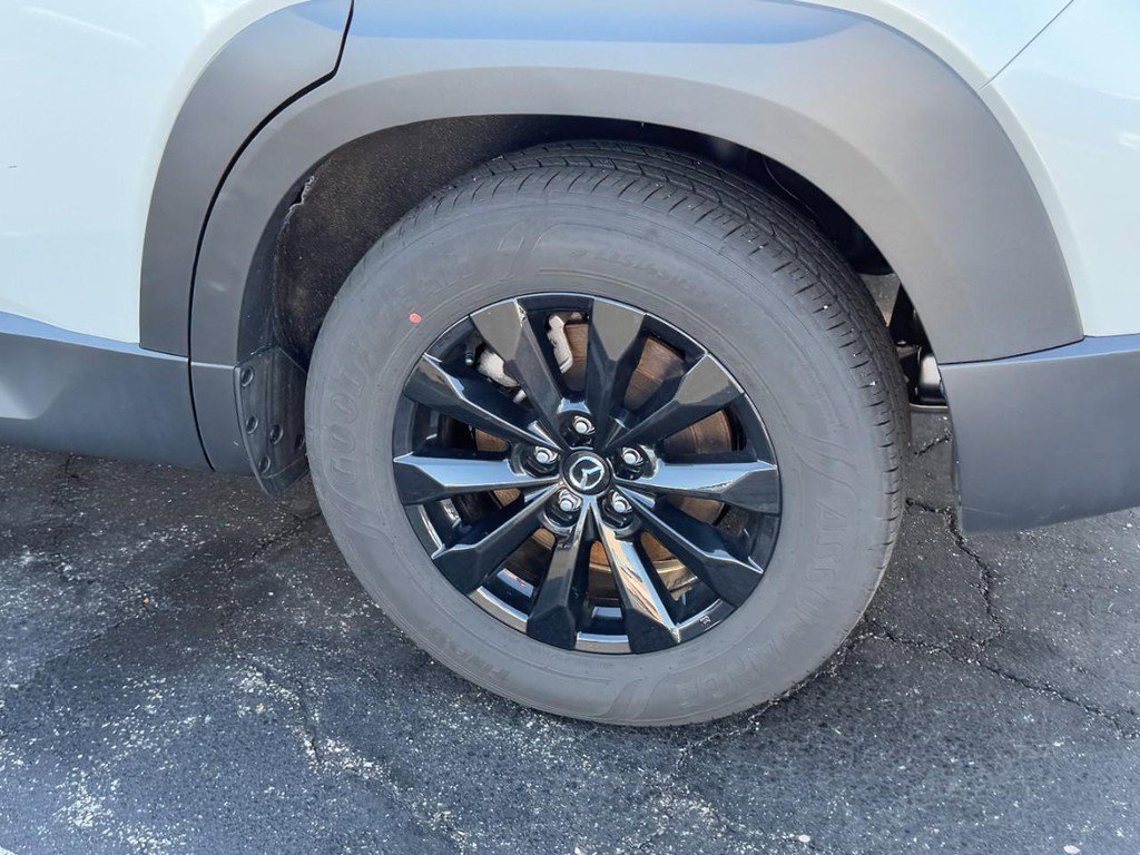 Used 2025 MAZDA CX-50 AWD 2.5 S w/ Premium Package image 5