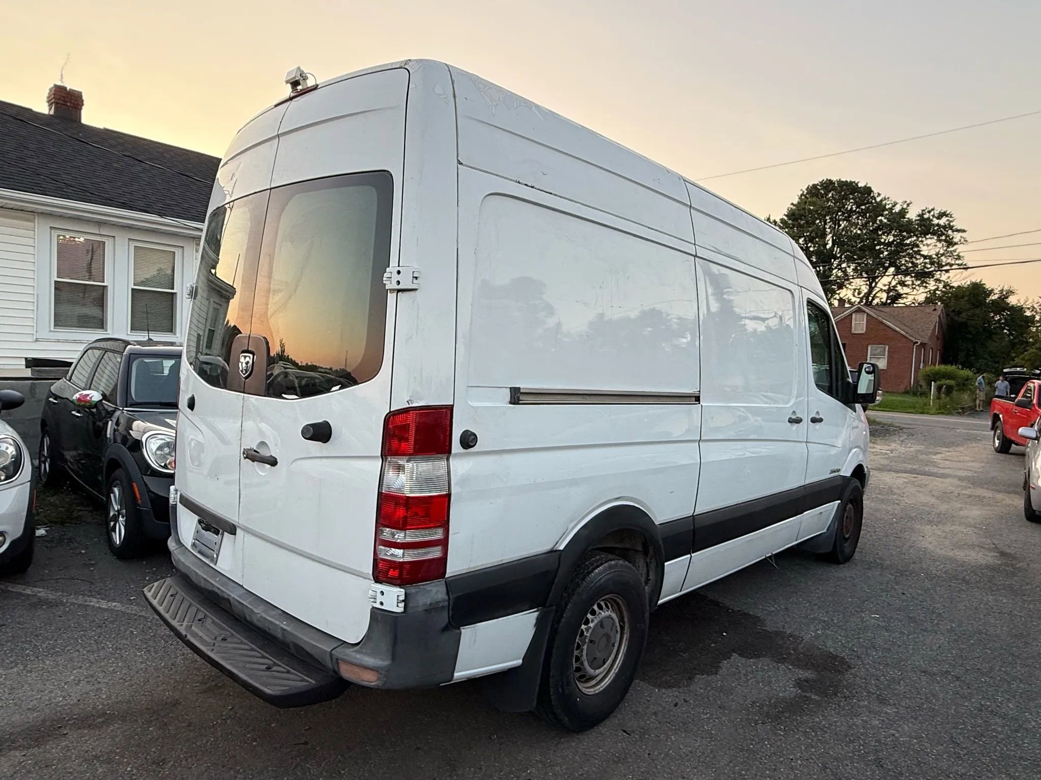 Used 2008 Dodge Sprinter 2500 image 2