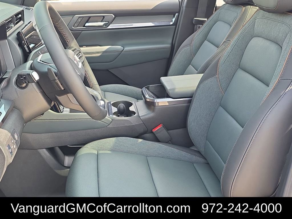 New 2026 GMC Terrain AT4 w/ Convenience Package III image 25
