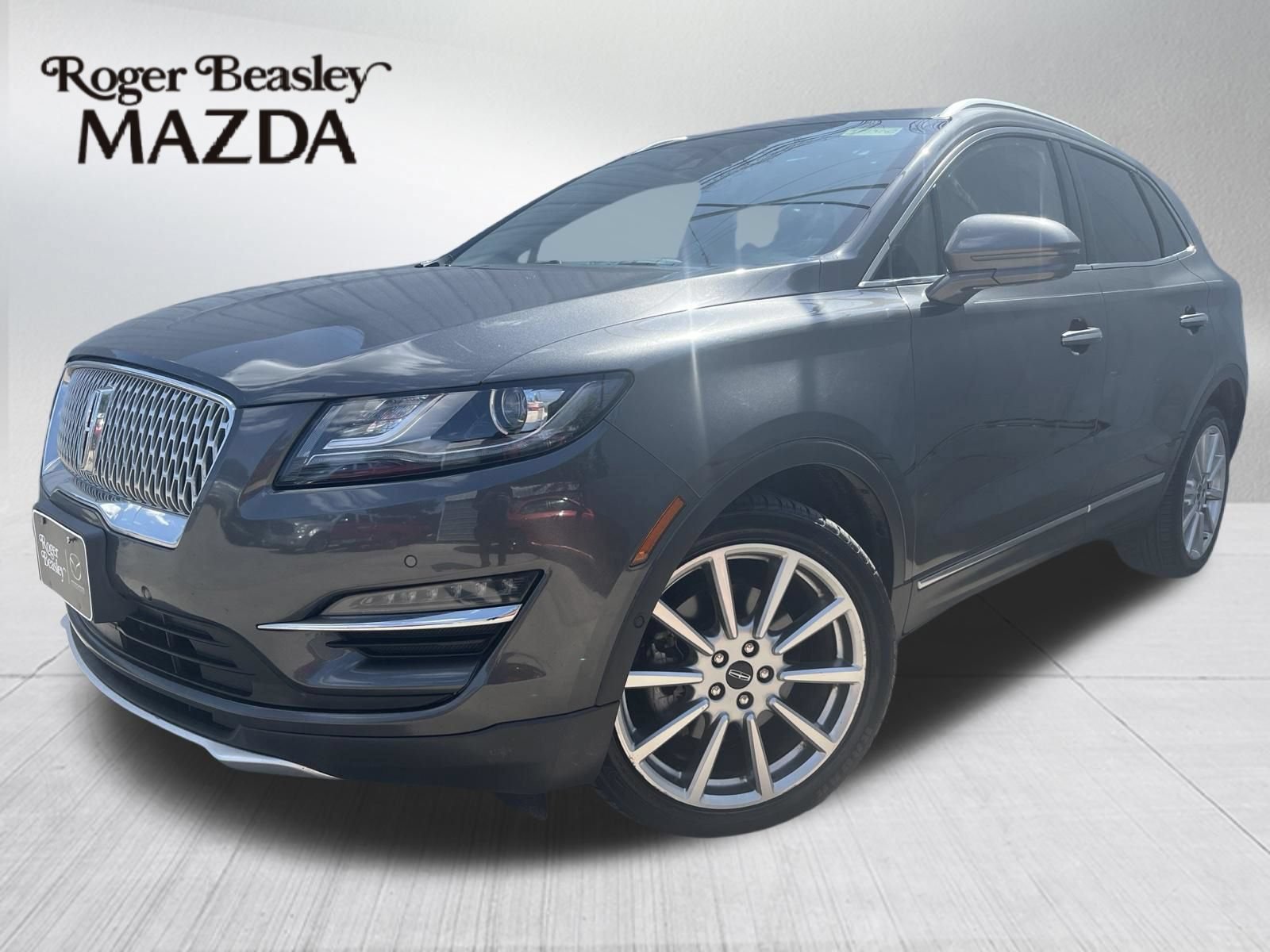 Used 2019 Lincoln MKC Reserve w/ MKC Technology Package FWD image 1