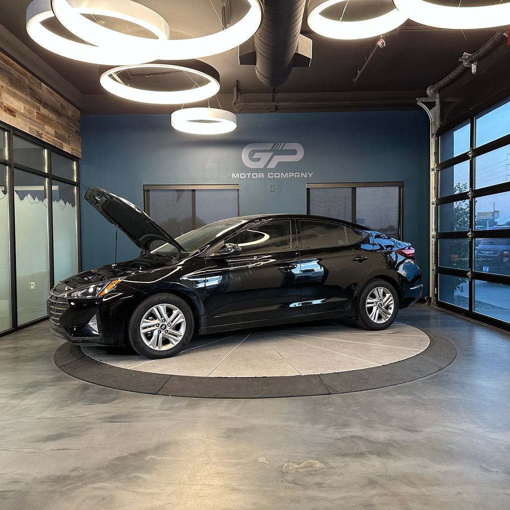 Used 2020 Hyundai Elantra Value Edition w/ Cargo Package (C1) FWD image 23