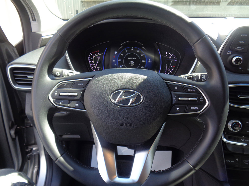 Used 2020 Hyundai Santa Fe SEL w/ Convenience Package AWD/4WD image 16