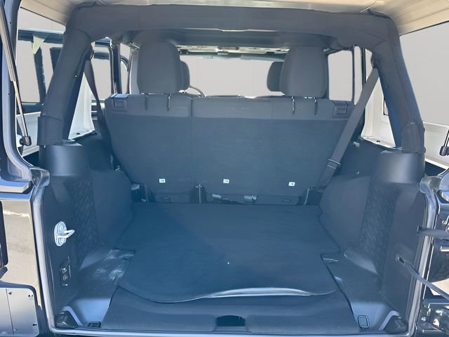 Used 2018 Jeep Wrangler Unlimited Sport AWD/4WD image 13