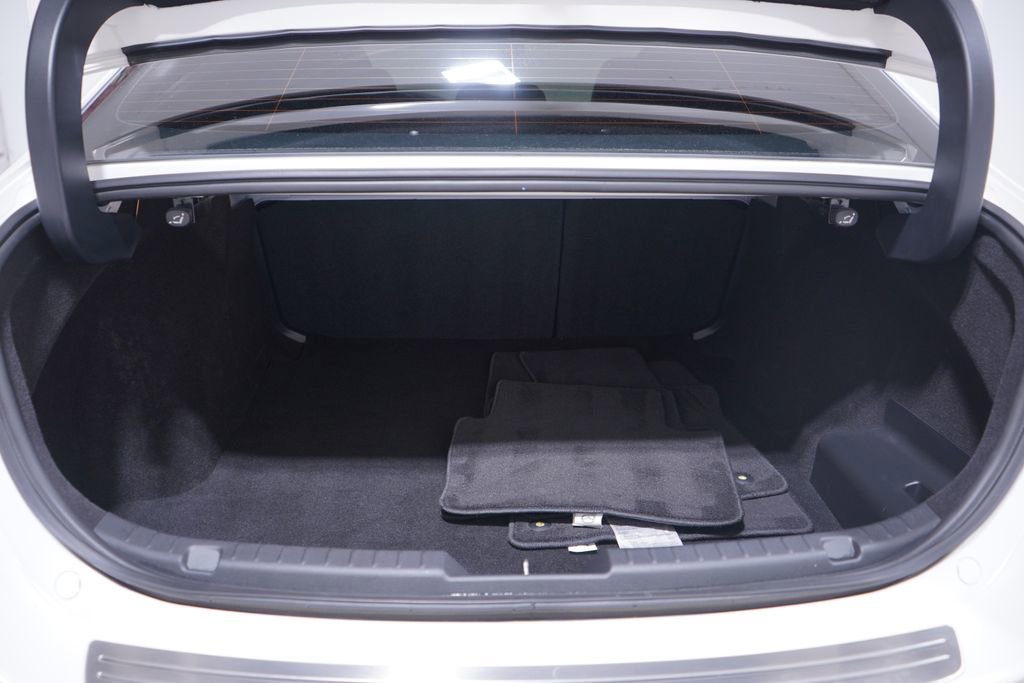 Used 2023 MAZDA MAZDA3 s image 23