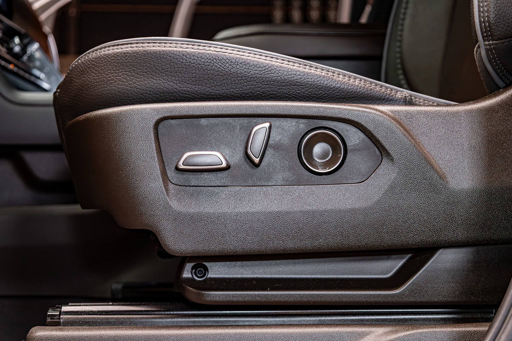 Used 2024 GMC Sierra 2500 Denali w/ Denali Reserve Package image 24