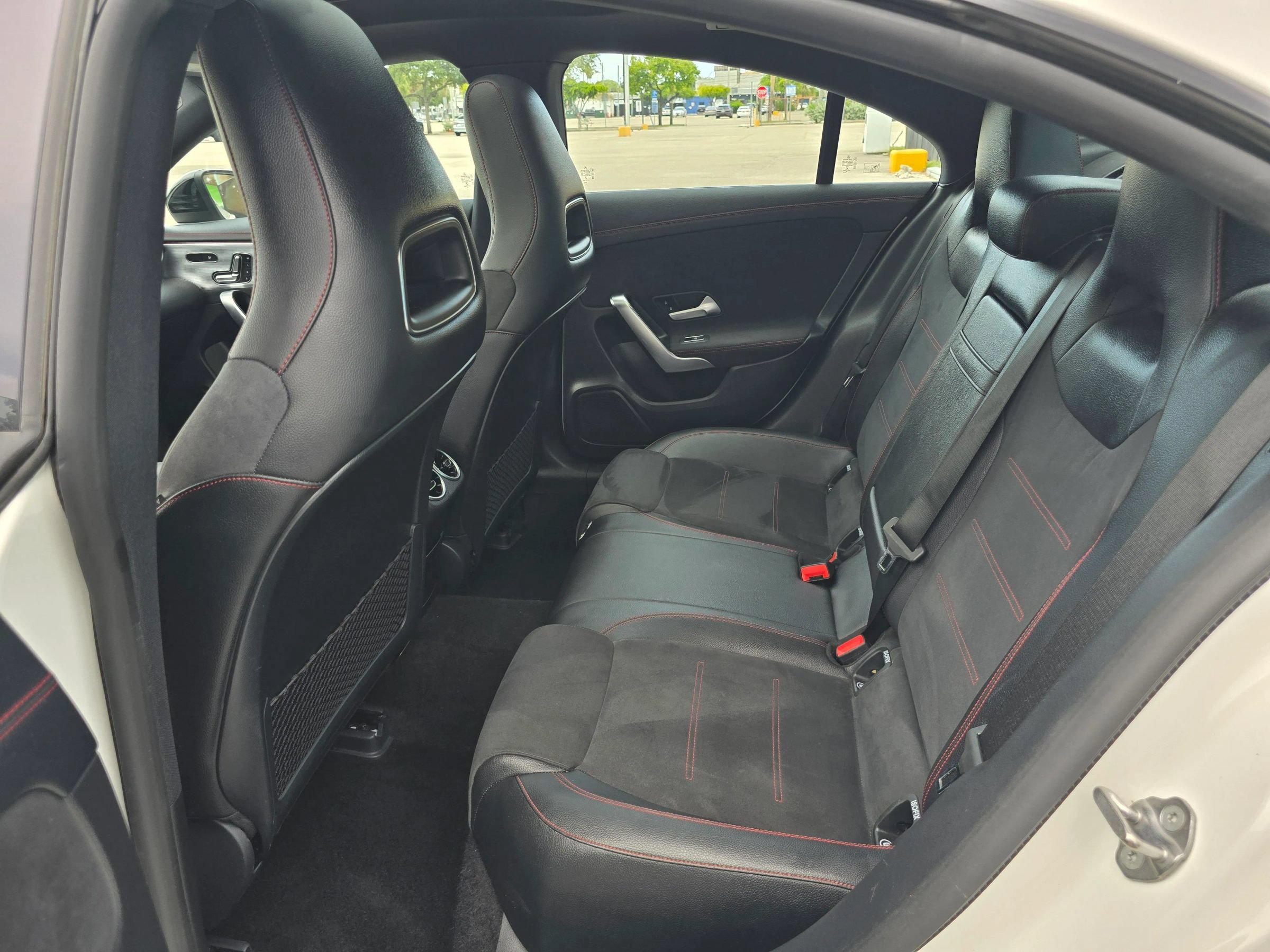 Used 2020 Mercedes-Benz CLA 250 image 18