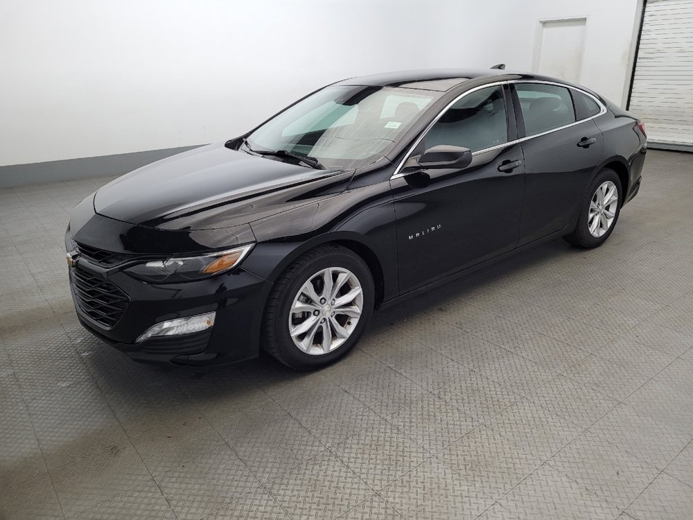 Used 2020 Chevrolet Malibu LT image 2