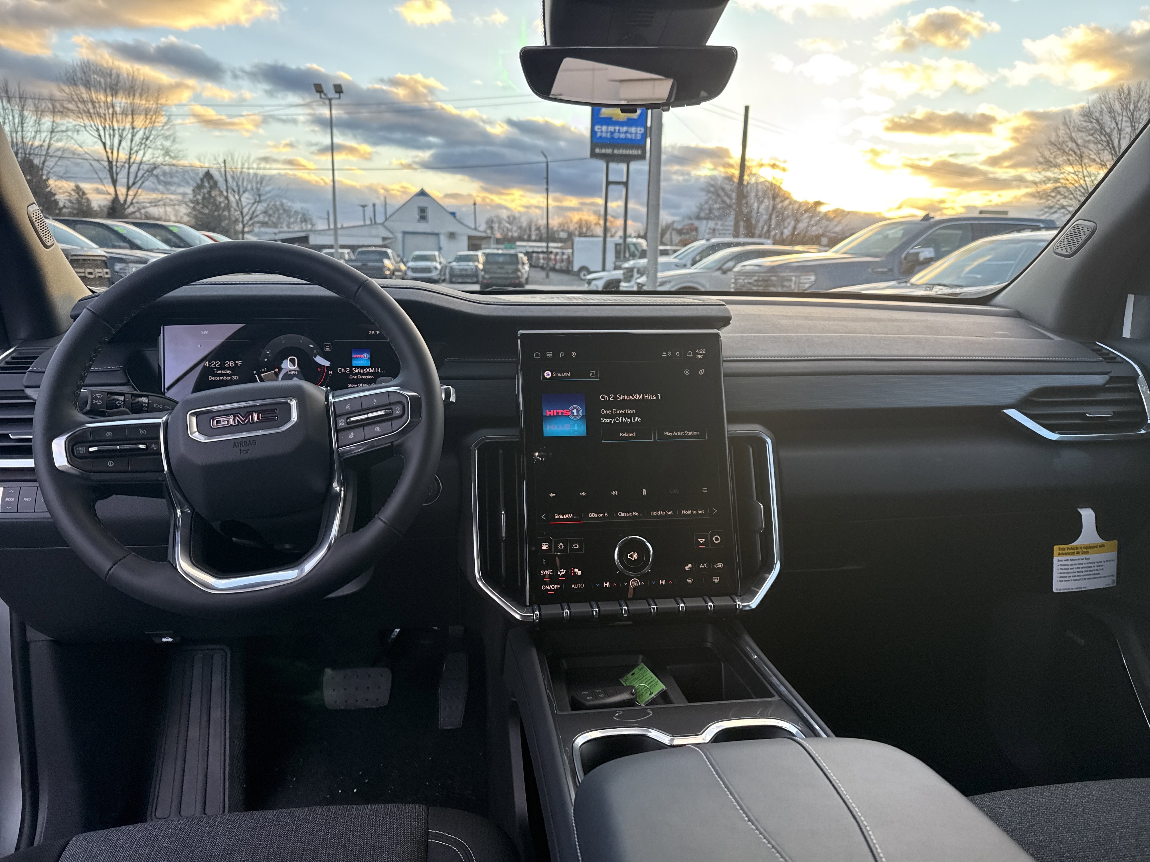 New 2026 GMC Acadia Elevation image 14