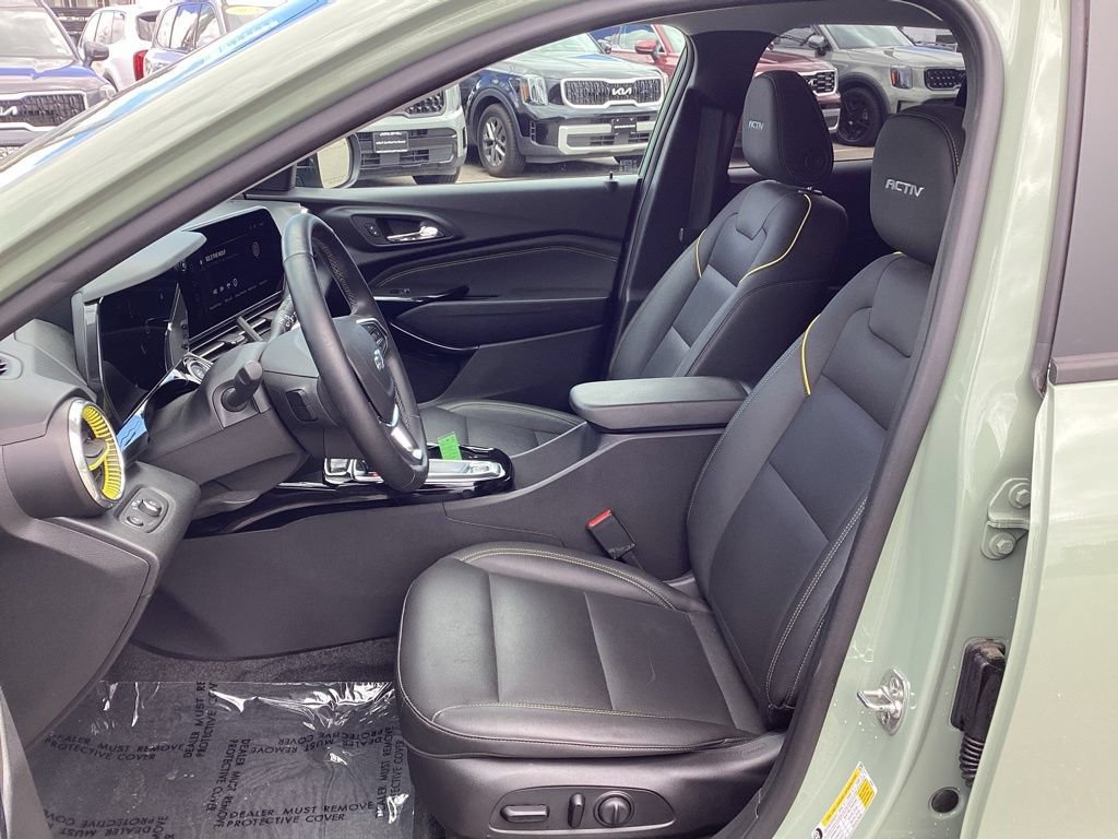 Used 2024 Chevrolet Trax ACTIV w/ Driver Confidence Package FWD image 13