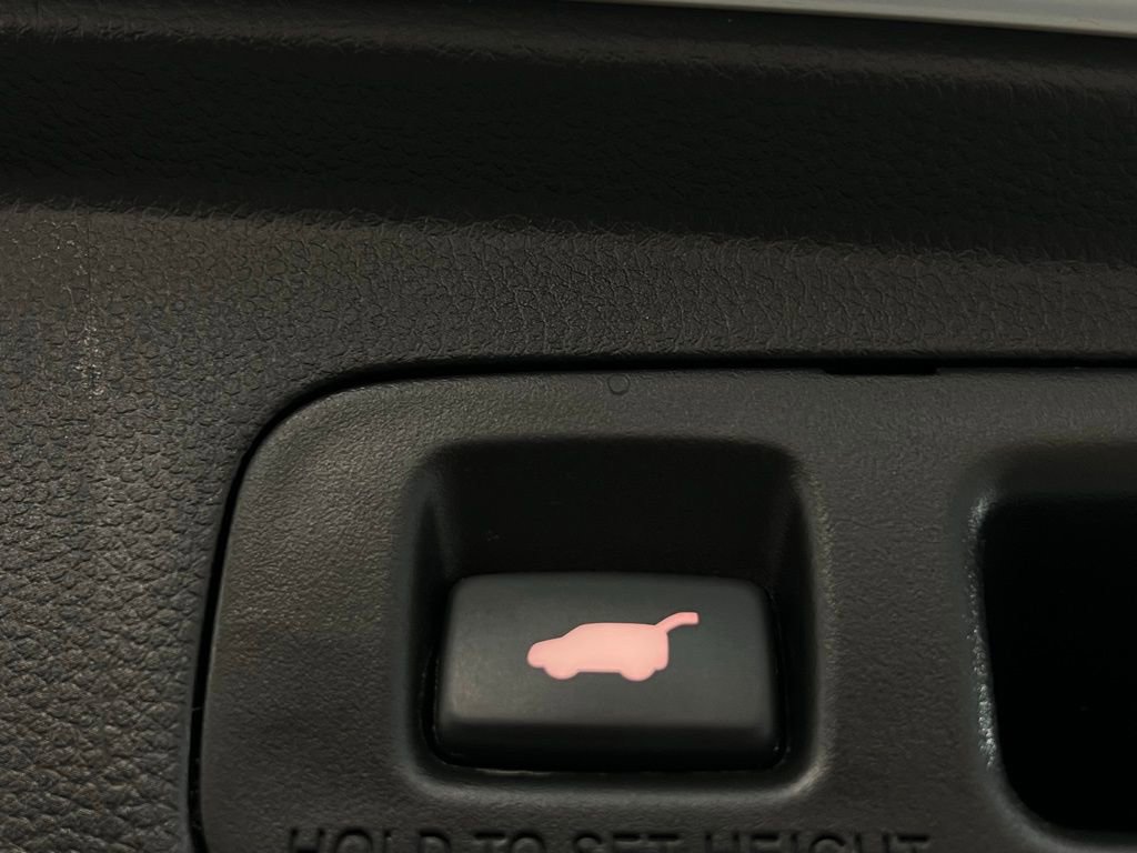 Used 2025 Honda CR-V Sport Touring image 29