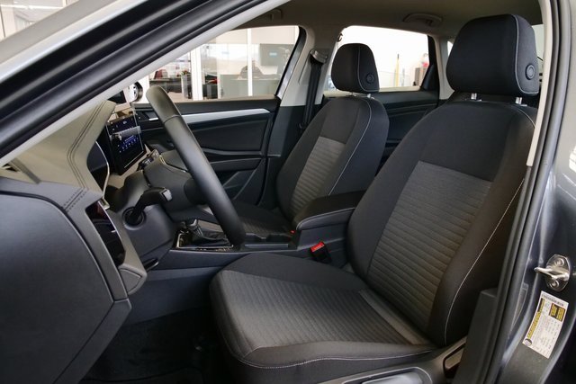 Certified 2025 Volkswagen Jetta S image 10