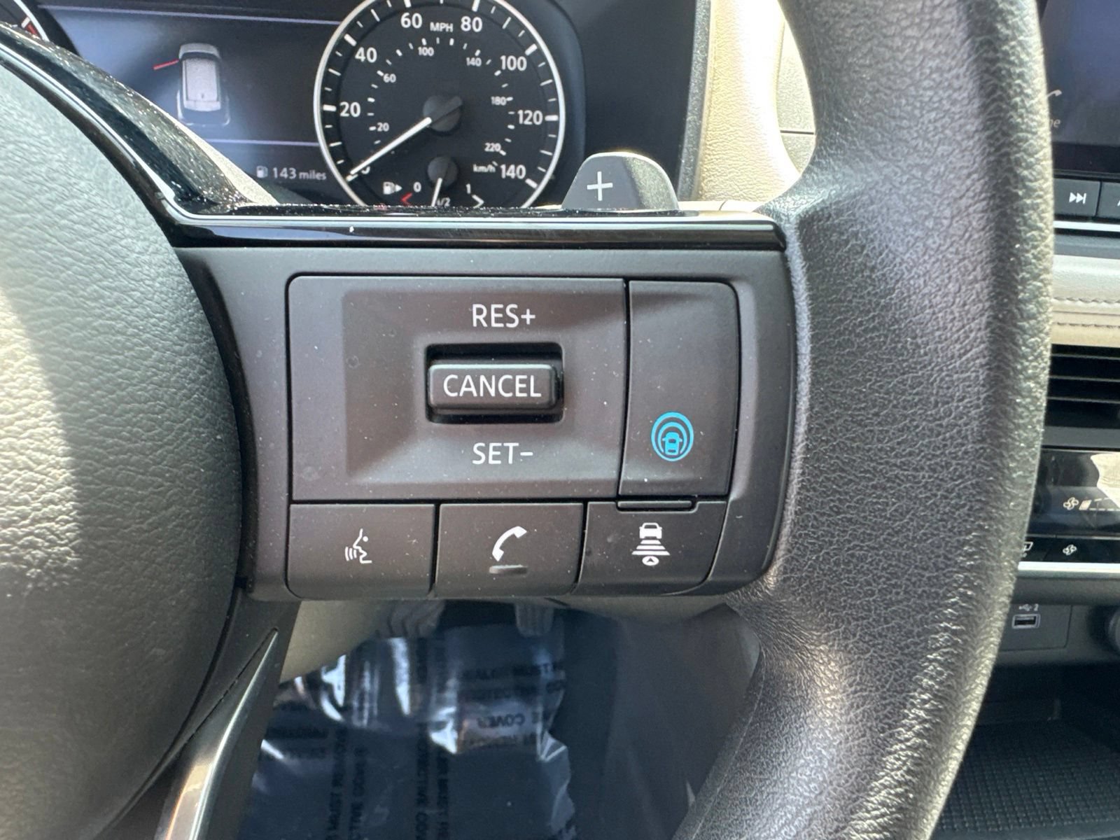 Certified 2023 Nissan Rogue SV AWD/4WD image 22