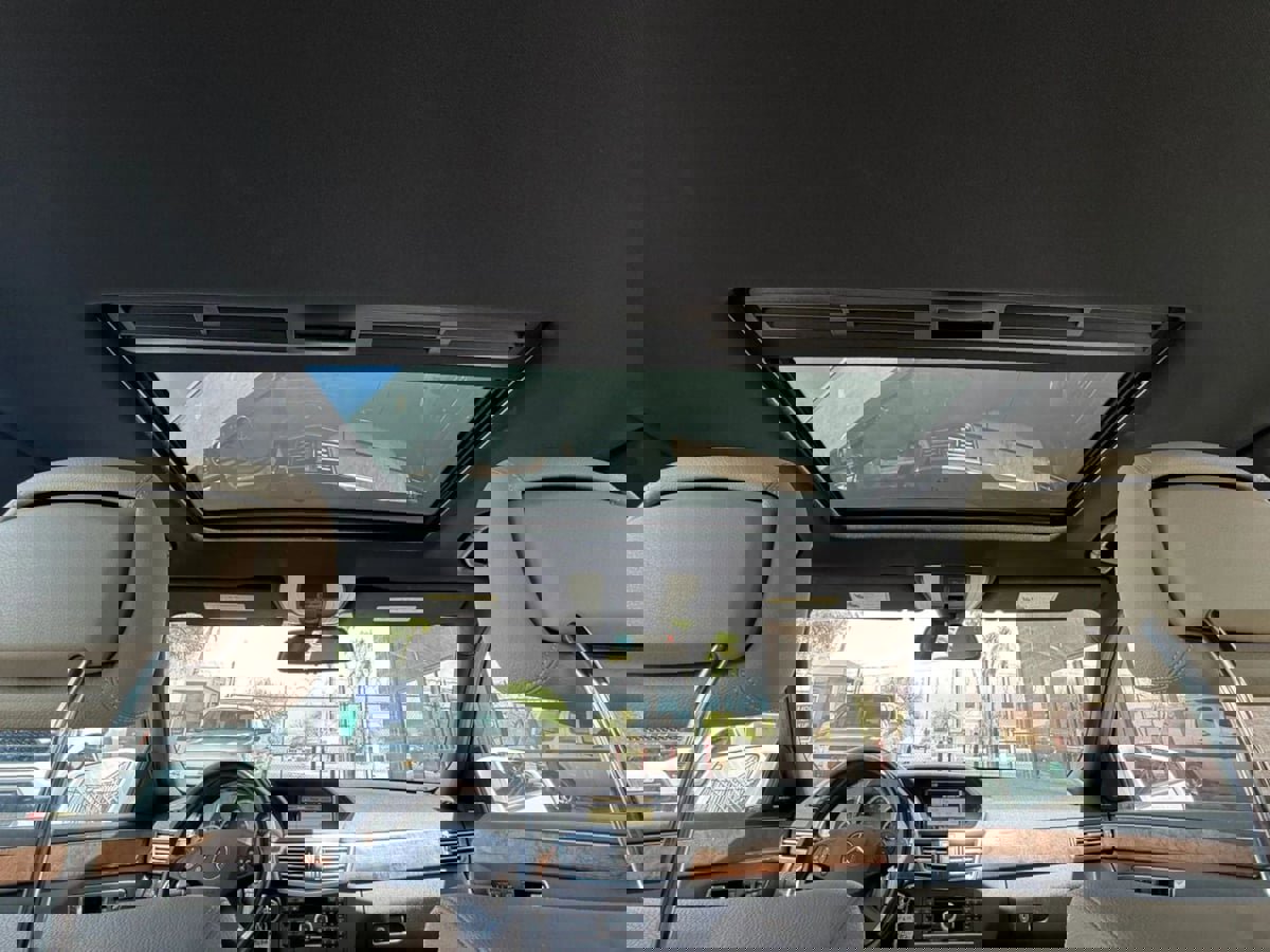 Used 2011 Mercedes-Benz E 350 Sport image 38