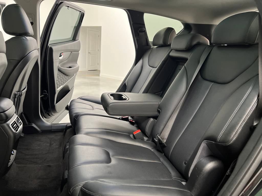 Used 2023 Hyundai Santa Fe SEL Premium image 13
