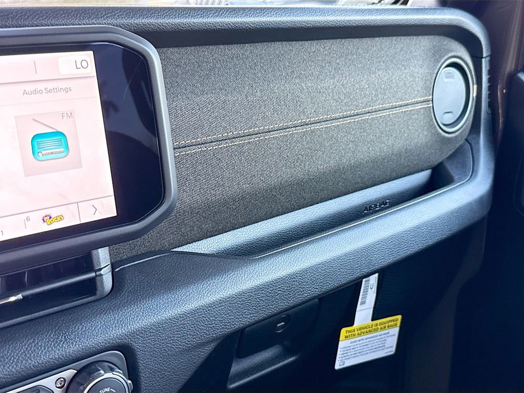 New 2026 Jeep Gladiator Willys AWD/4WD image 21