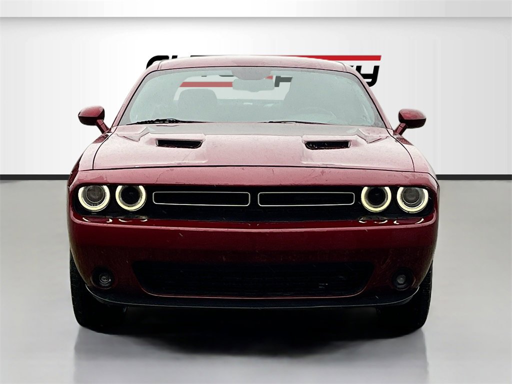 Used 2020 Dodge Challenger SXT w/ Blacktop Package image 2