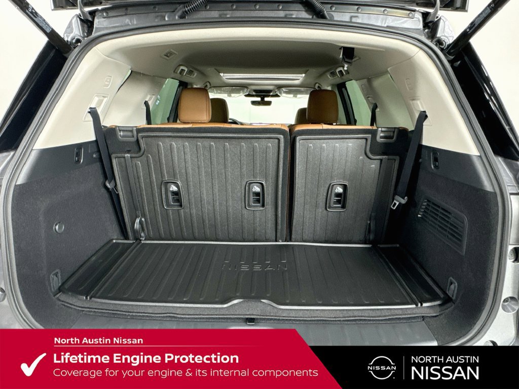 New 2026 Nissan Pathfinder Platinum FWD image 33