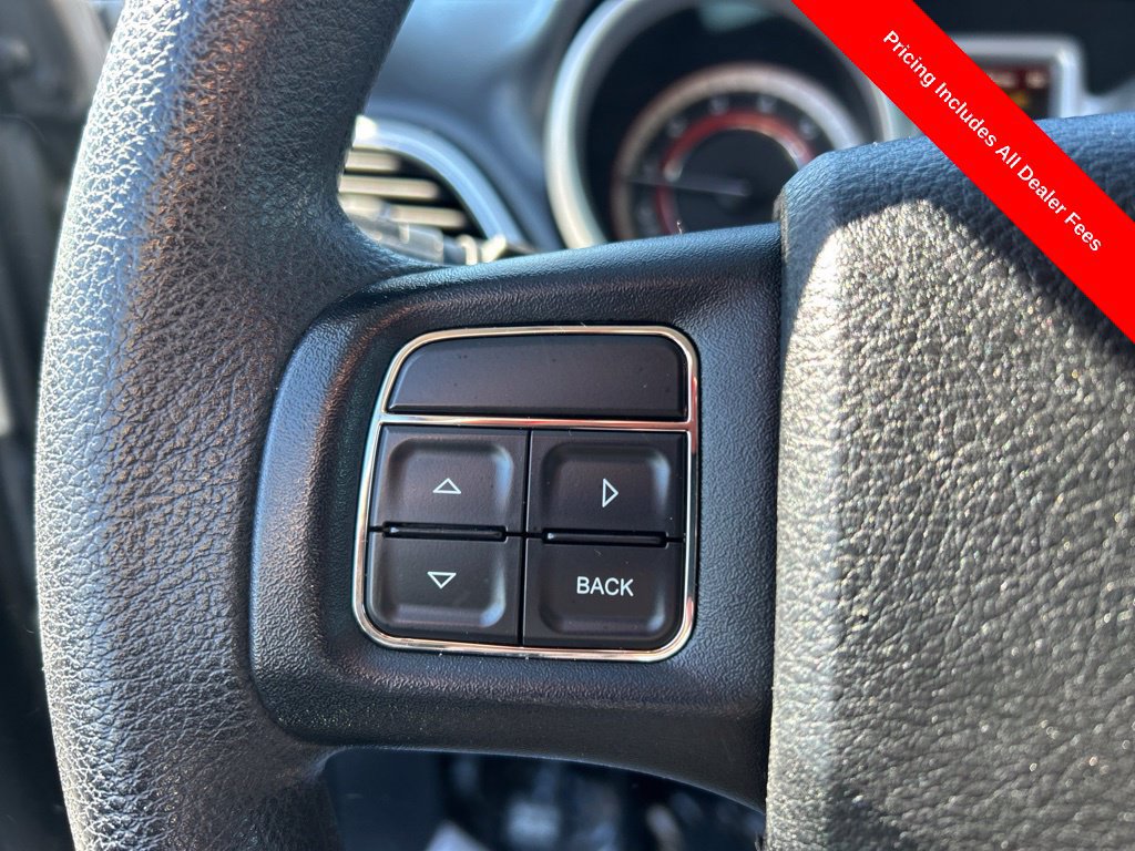 Used 2016 Dodge Journey SXT w/ Comfort/Convenience Group FWD image 6